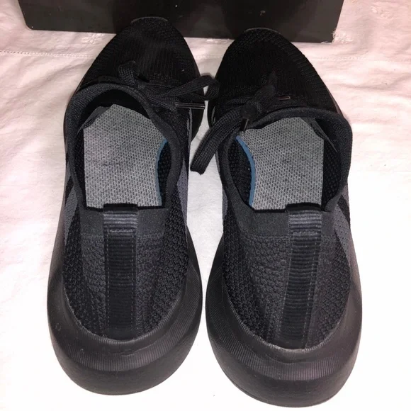 Adidas Men Shoes Size 11 - Picture 5 of 7